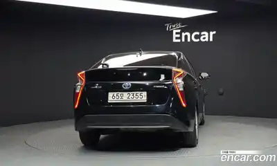 Toyota Prius 2017 1.8 гидро в Москве № 335011, миниатюра 4