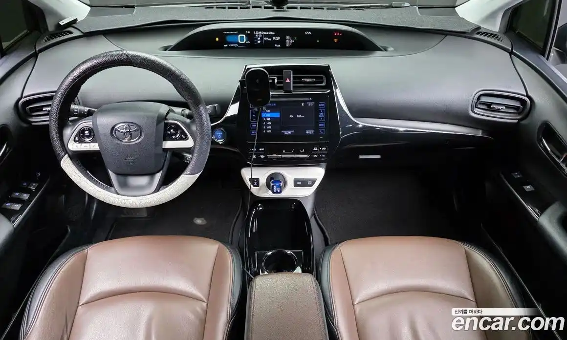 Toyota Prius 2017 1.8 гидро в Москве № 335011, фото 7
