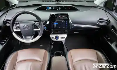 Toyota Prius 2017 1.8 гидро в Москве № 335011, миниатюра 7