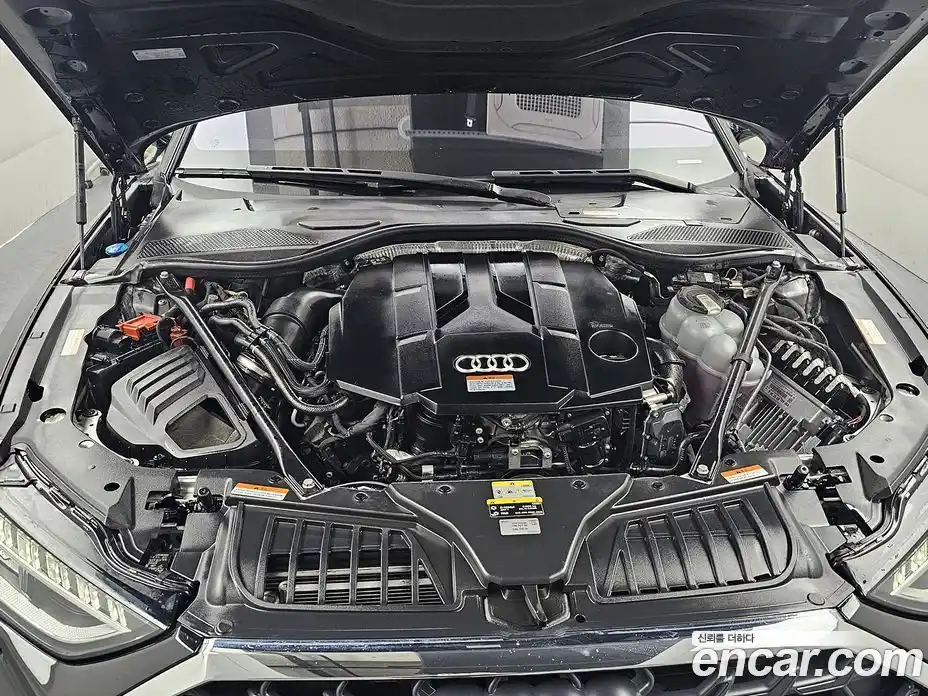 Audi A8 2023 3.0 гидро в Москве № 343967, фото 6