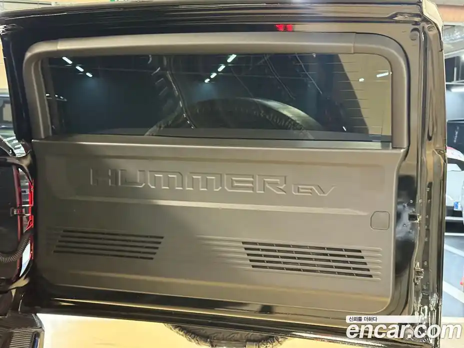 GMC Hummer EV 2025 гидро в Москве № 353831, фото 18