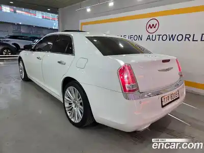 Chrysler 300C 2014 3.6 гидро в Москве № 407543, миниатюра 6