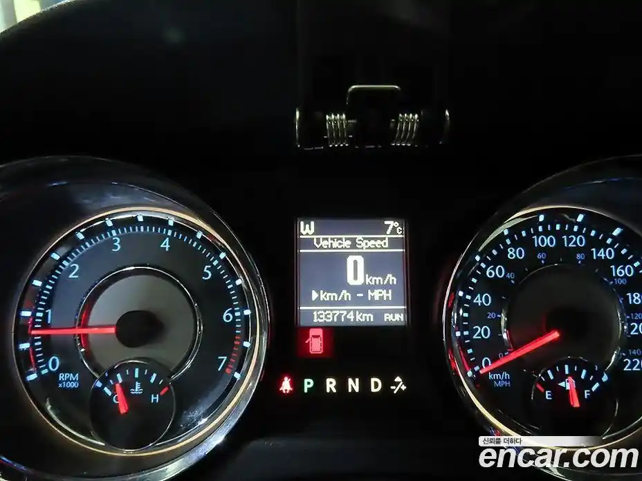Chrysler Grand Voyager 2014 3.6 гидро в Москве № 407556, фото 8