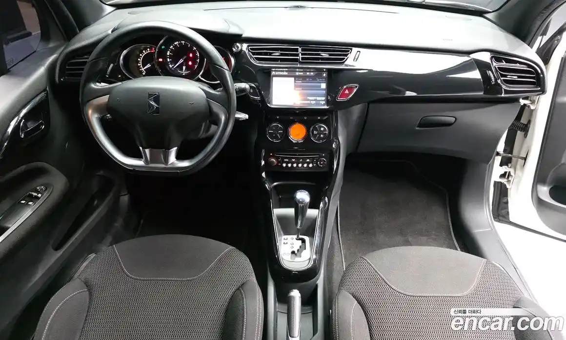 Citroen DS3 2012 1.6 гидро в Москве № 407650, фото 7