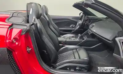 Audi R8 2017 5.2 гидро в Москве № 414233, миниатюра 11