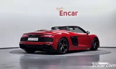Audi R8 2017 5.2 гидро в Москве № 414233, миниатюра 2