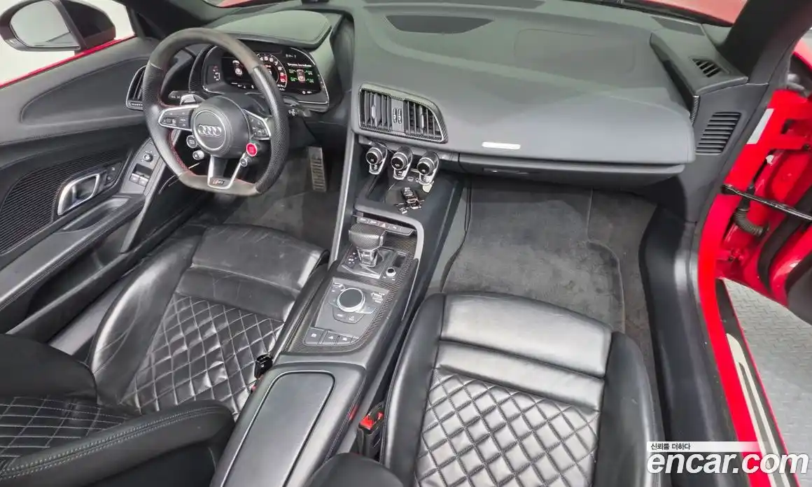 Audi R8 2017 5.2 гидро в Москве № 414233, фото 7
