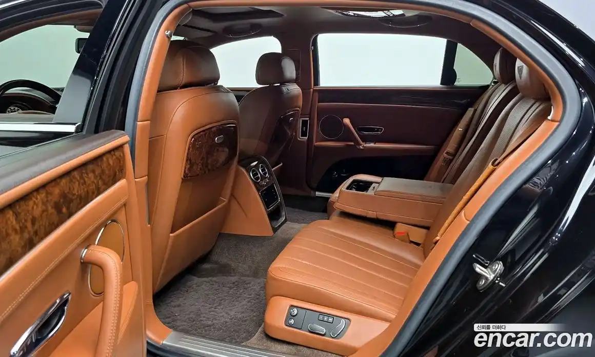 Bentley Flying Spur 2014 4.0 гидро в Москве № 418254, фото 13