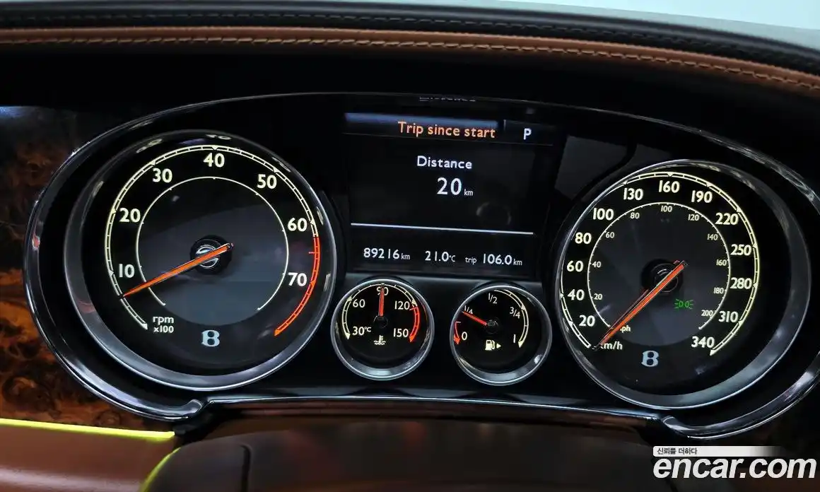 Bentley Flying Spur 2014 4.0 гидро в Москве № 418254, фото 8