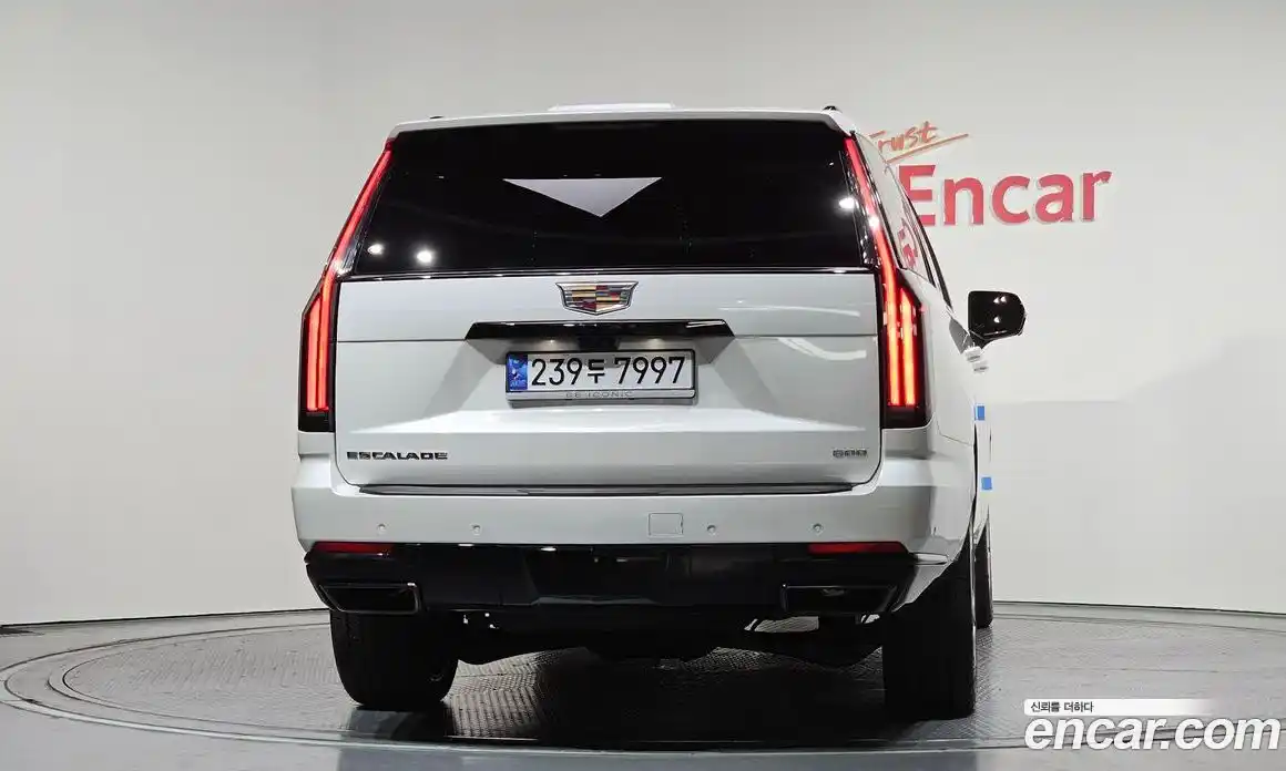 Cadillac Escalade 2025 6.2 гидро в Москве № 500673, фото 3