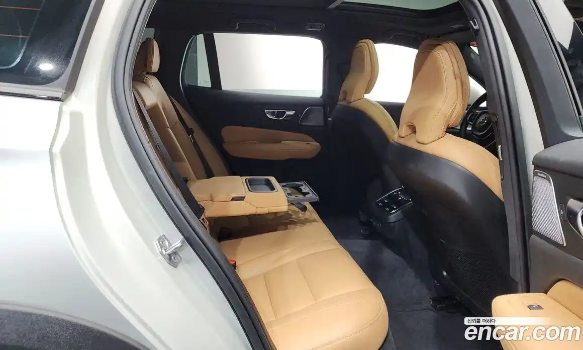 Volvo V60 2021 2.0 гидро в Москве № 544923, фото 12