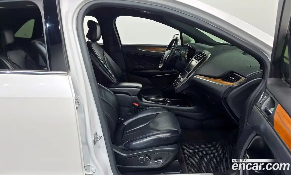 Lincoln MKC 2014 2.0 гидро в Москве № 547553, фото 11