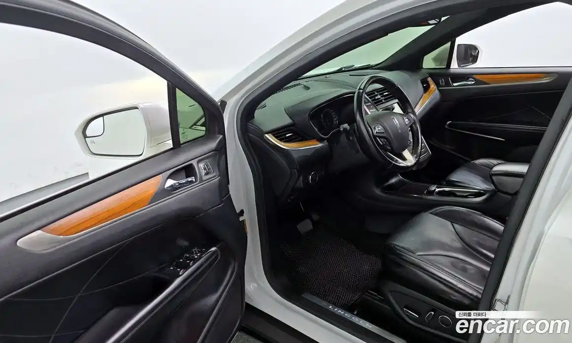 Lincoln MKC 2014 2.0 гидро в Москве № 547553, фото 10