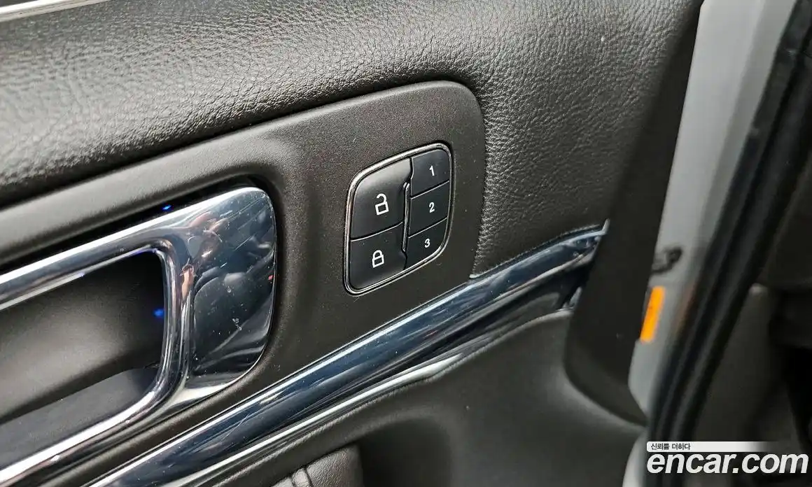 Lincoln MKS 2013 3.7 гидро в Москве № 585059, фото 17