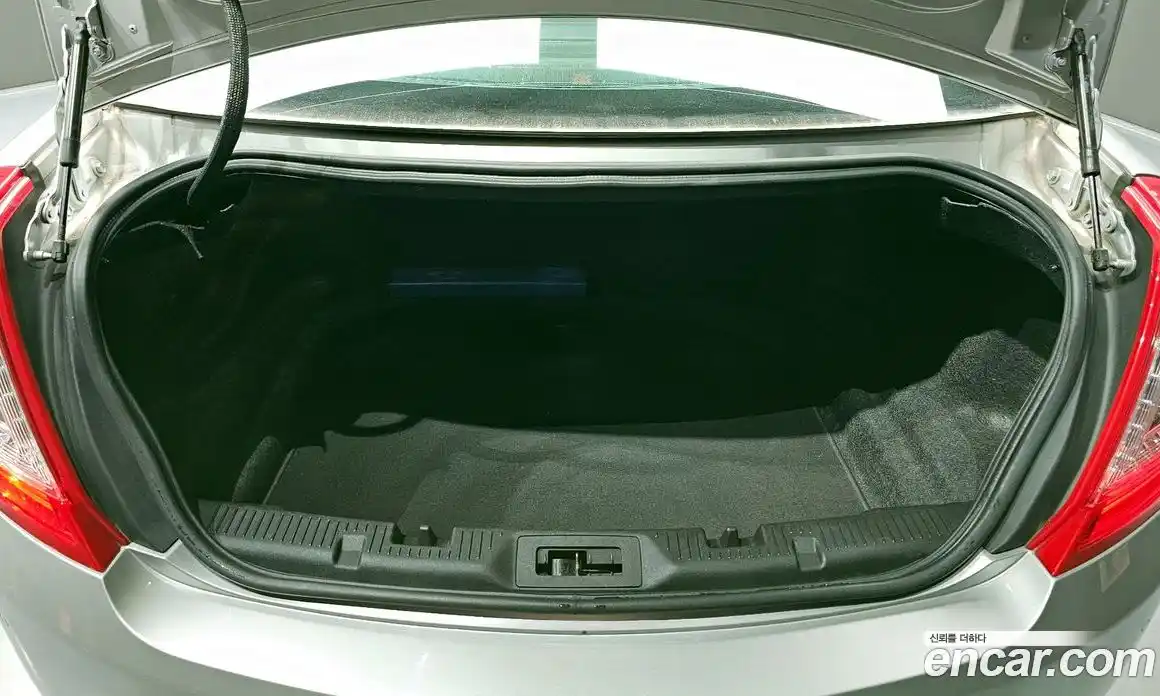 Lincoln MKS 2013 3.7 гидро в Москве № 585059, фото 20