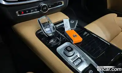 Volvo S90 2021 2.0 гидро в Москве № 593782, миниатюра 9