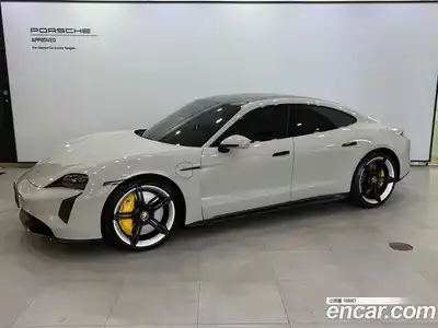 Porsche Taycan, 2024