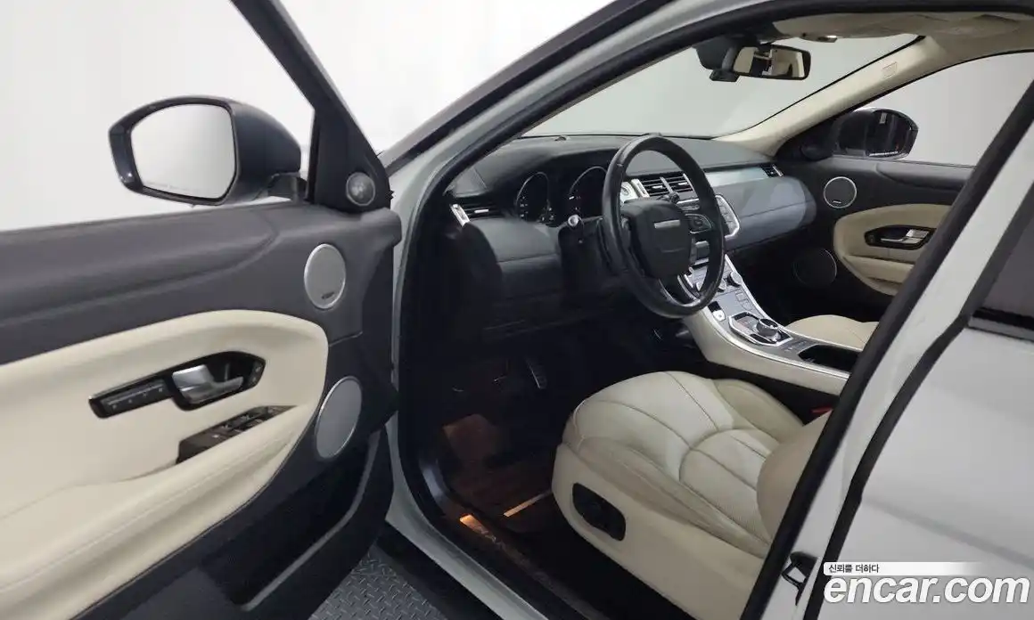 Land Rover Range-Rover Evoque 2016 2.0 гидро в Москве № 594662, фото 9