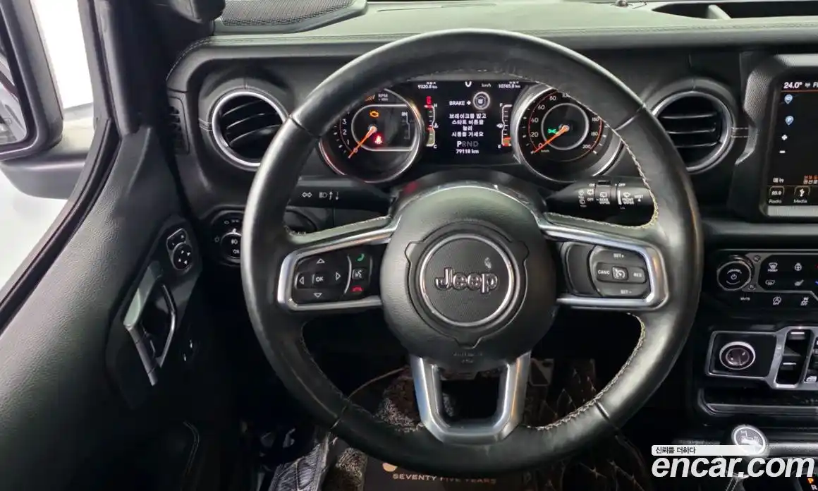 Jeep Wrangler 2018 2.0 гидро в Москве № 609592, фото 13