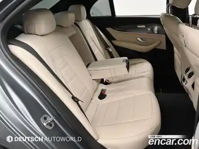 Mercedes-Benz E-Class 2019 4.0 гидро в Москве № 623621, миниатюра 12