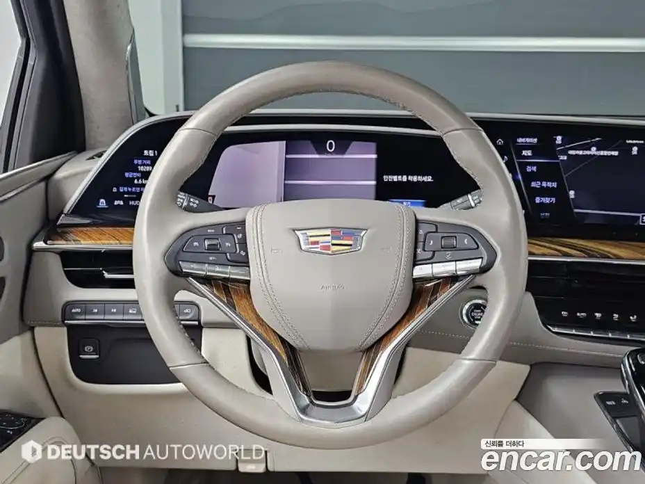 Cadillac Escalade 2023 6.2 гидро в Москве № 718165, фото 13