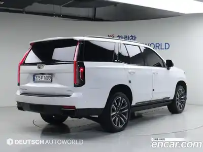 Cadillac Escalade 2023 6.2 гидро в Москве № 718165, миниатюра 2