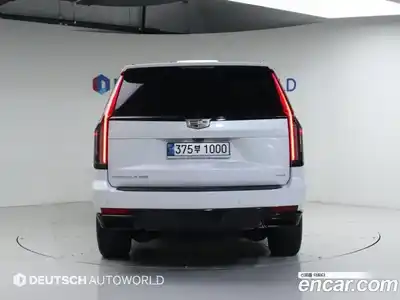 Cadillac Escalade 2023 6.2 гидро в Москве № 718165, миниатюра 4