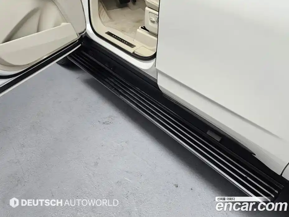 Cadillac Escalade 2023 6.2 гидро в Москве № 718165, фото 6