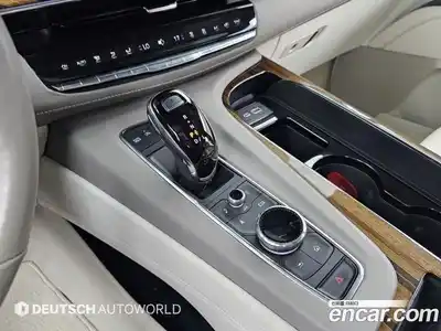 Cadillac Escalade 2023 6.2 гидро в Москве № 718165, миниатюра 9