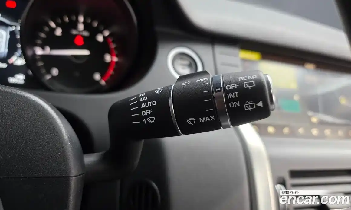 Land Rover Discovery Sport 2018 2.0 гидро в Москве № 724531, фото 17