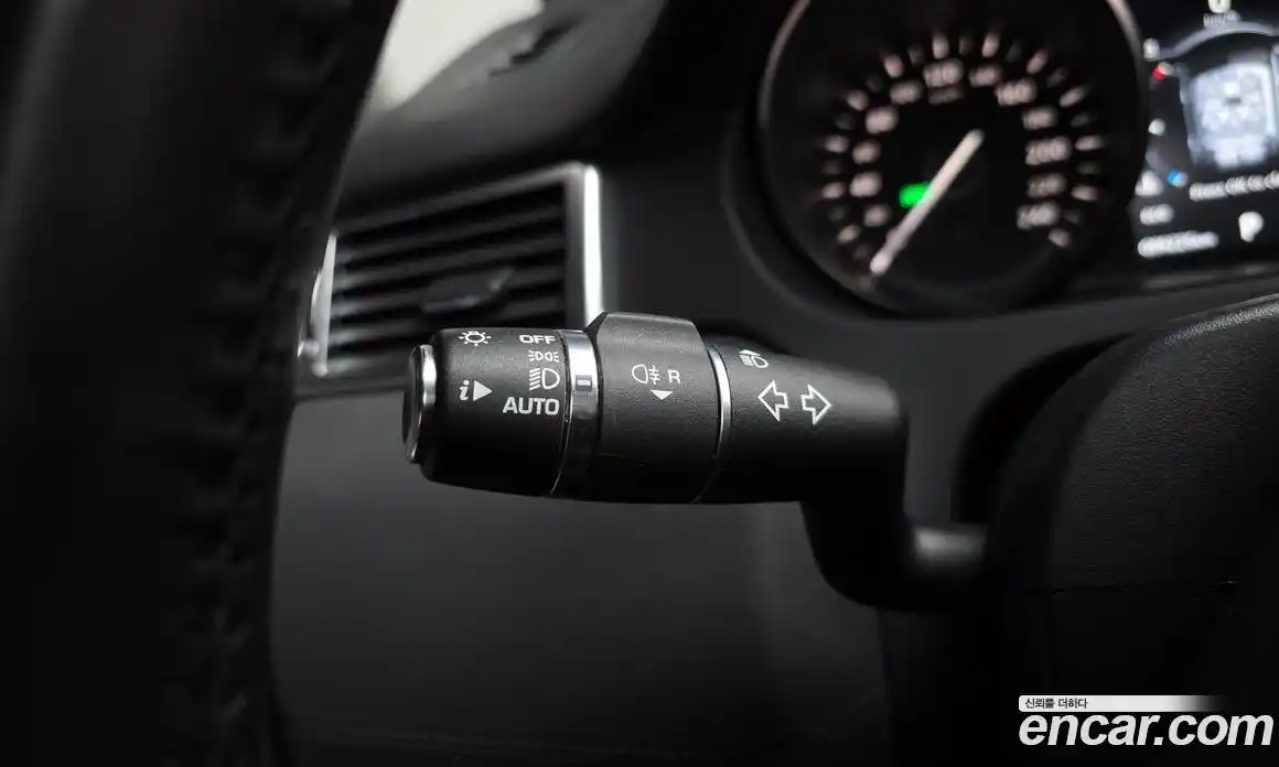 Land Rover Discovery Sport 2018 2.0 гидро в Москве № 724531, фото 18