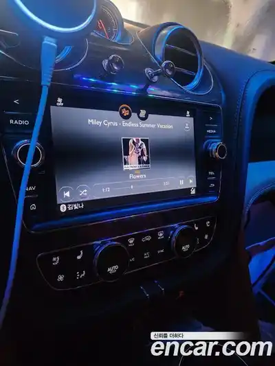 Bentley Bentayga 2019 4.0 гидро в Москве № 747699, миниатюра 11