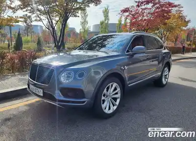 Bentley Bentayga 2019 4.0 гидро в Москве № 747699, миниатюра 3