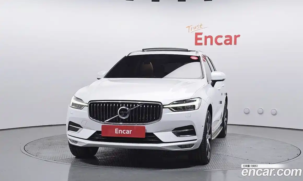 Volvo XC60 2020 2.0 гидро в Москве № 749596, фото 3