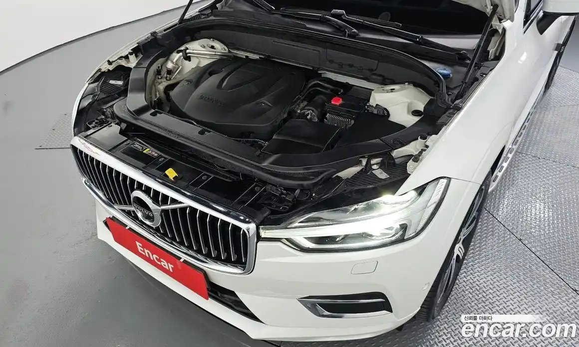 Volvo XC60 2020 2.0 гидро в Москве № 749596, фото 6