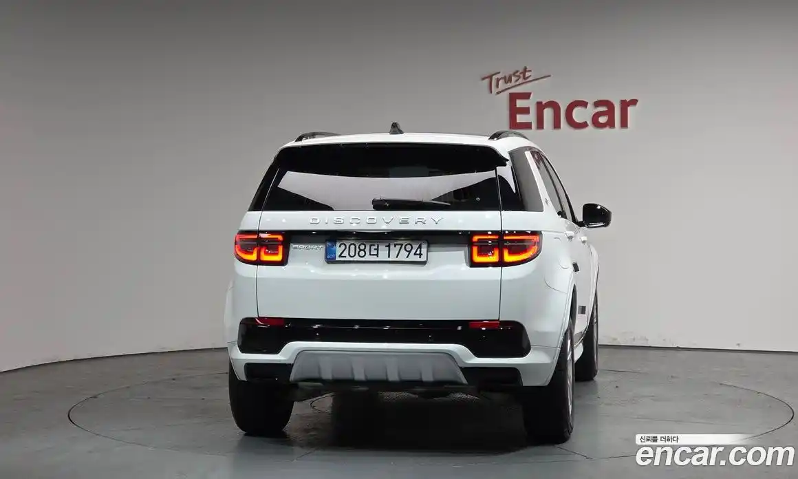 Land Rover Discovery Sport 2025 2.0 гидро в Москве, фото 3