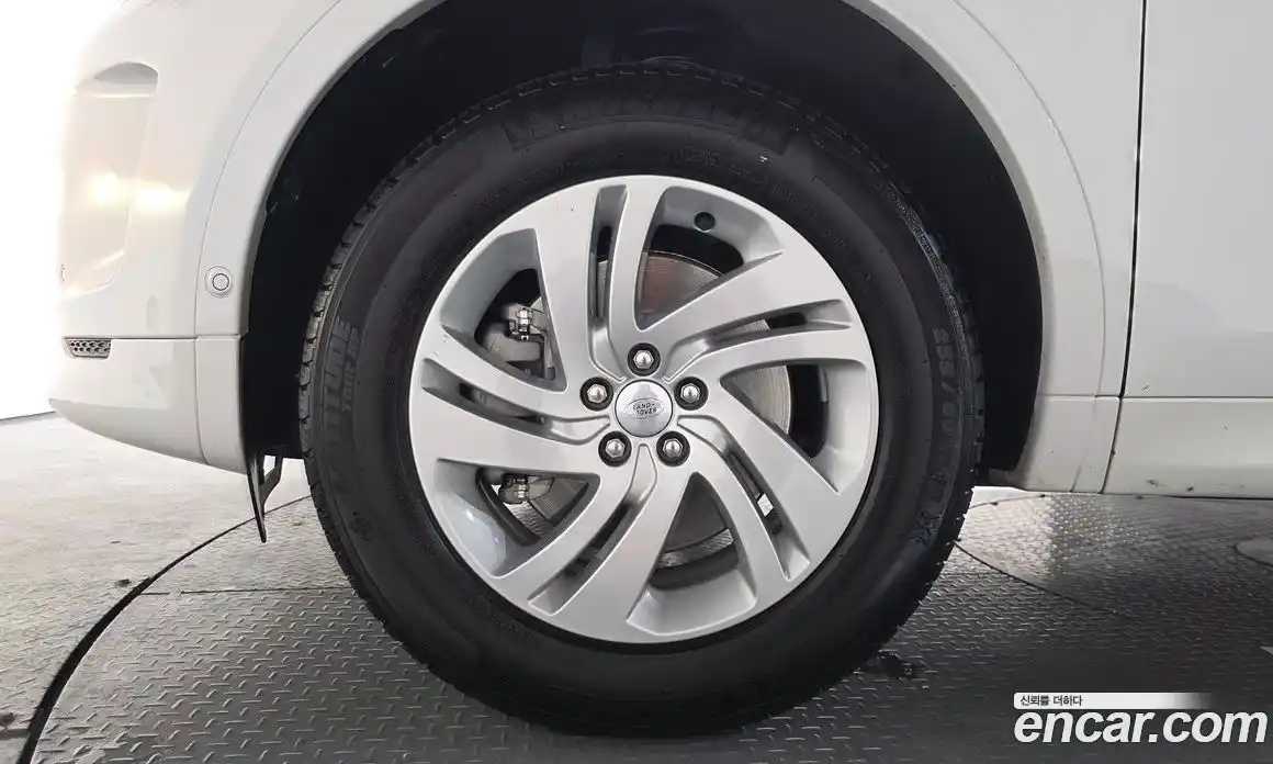 Land Rover Discovery Sport 2025 2.0 гидро в Москве, фото 4