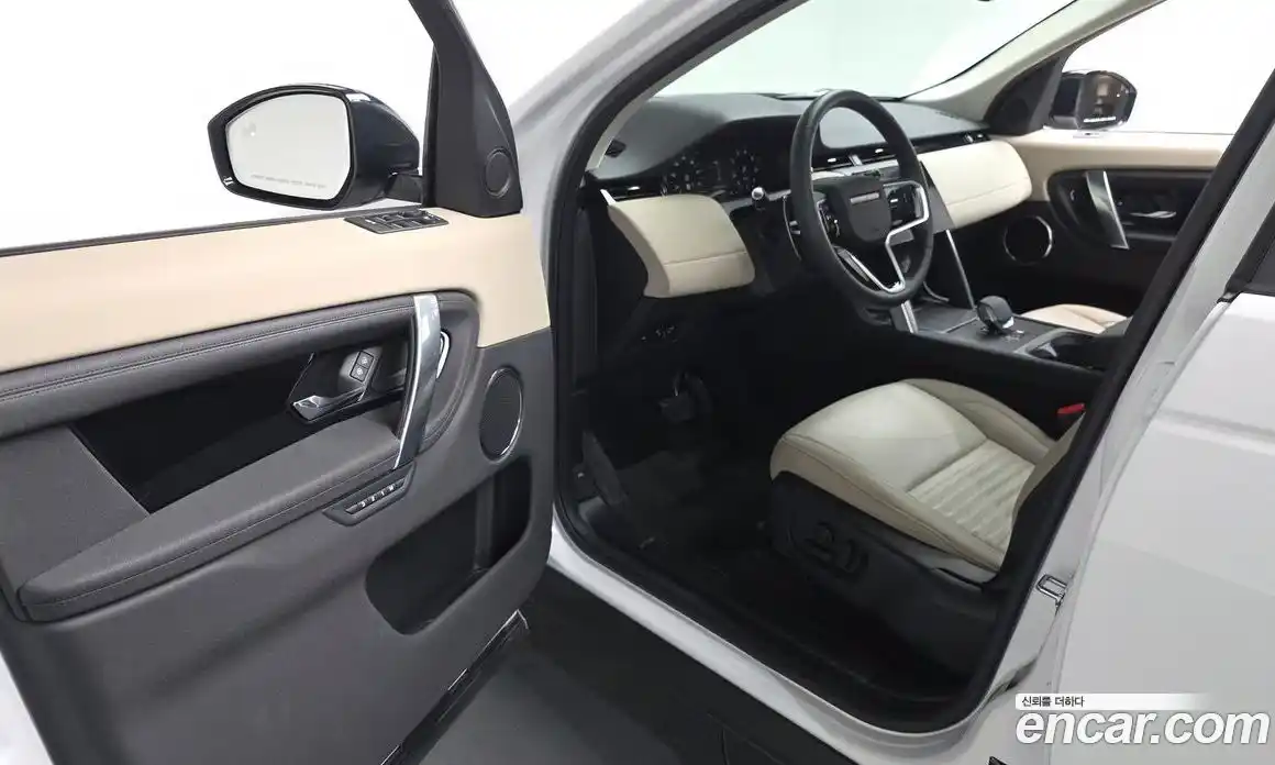 Land Rover Discovery Sport 2025 2.0 гидро в Москве, фото 10