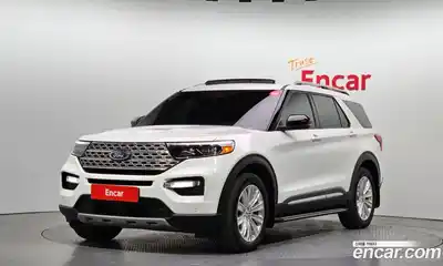 Ford Explorer, 2022