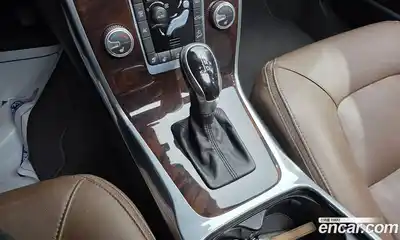 Volvo XC70 2014 2.4 гидро в Москве № 801961, миниатюра 9