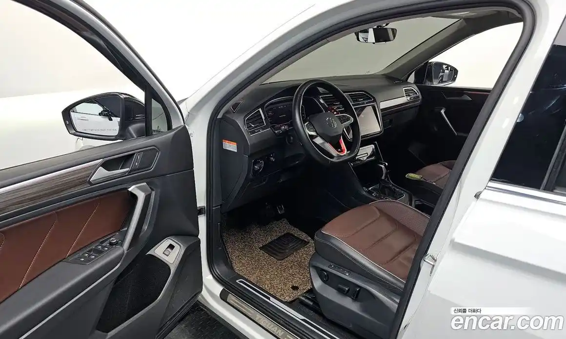 Volkswagen Tiguan 2024 2.0 гидро в Москве № 802790, фото 11