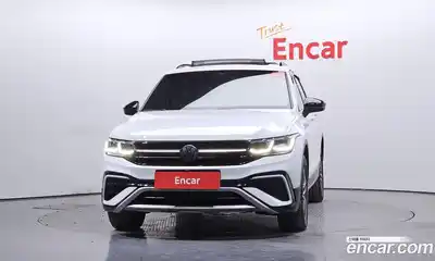 Volkswagen Tiguan 2024 2.0 гидро в Москве № 802790, миниатюра 3
