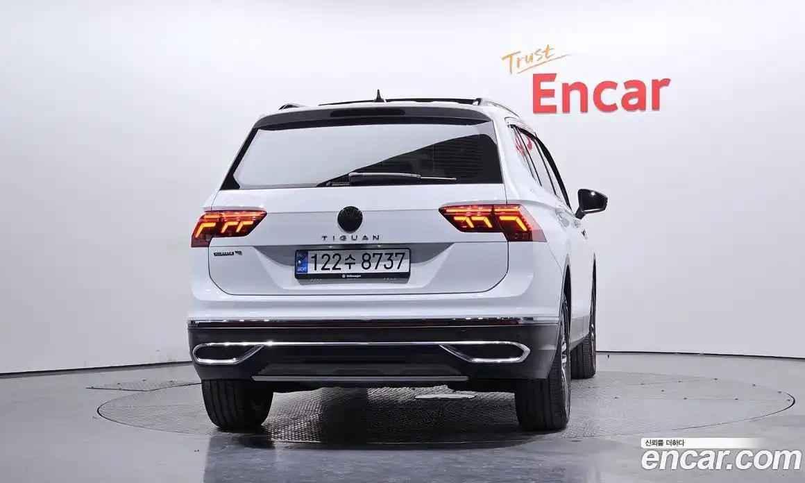 Volkswagen Tiguan 2024 2.0 гидро в Москве № 802790, фото 4