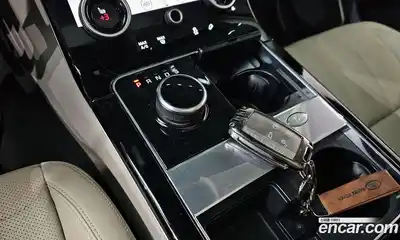 Land Rover Range-Rover Velar 2017 2.0 гидро в Москве № 825014, миниатюра 9