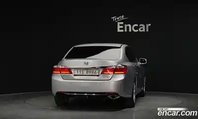 Honda Accord 2015 2.4 гидро в Москве № 826715, миниатюра 4