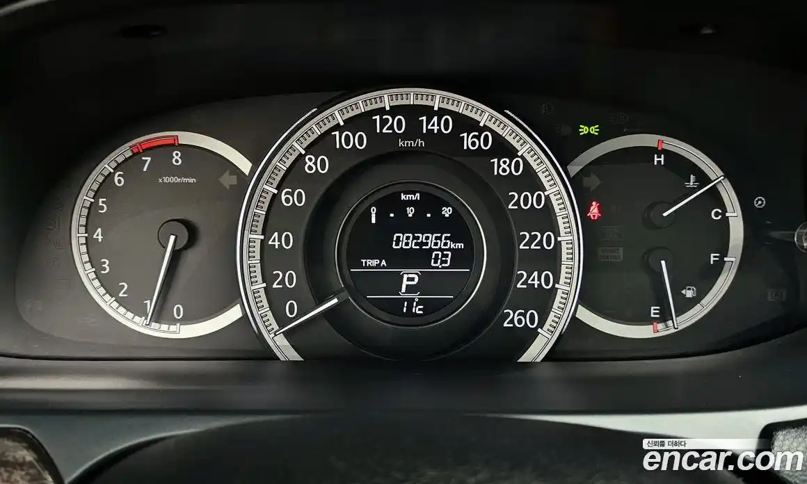 Honda Accord 2015 2.4 гидро в Москве № 826715, фото 8