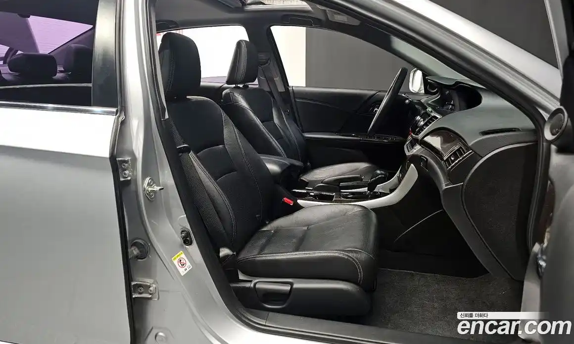 Honda Accord 2015 2.4 гидро в Москве № 826715, фото 10