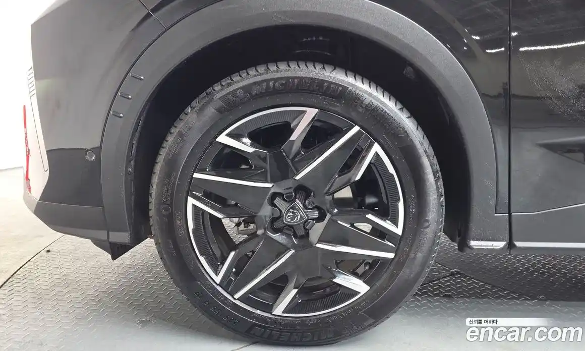 Peugeot 3008 2025 1.2 гидро в Москве № 827446, фото 5