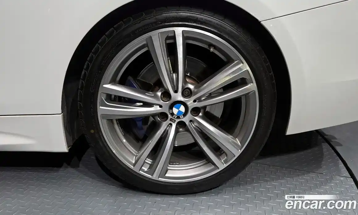 BMW 4-Series 2015 2.0 гидро в Москве № 858585, фото 5