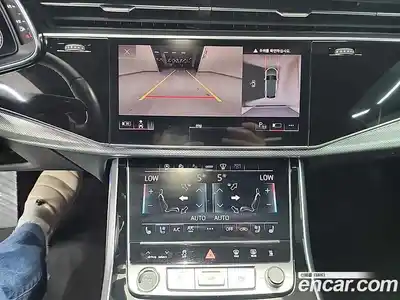 Audi Q8 2021 3.0 Автомат в Москве № 860192, миниатюра 10